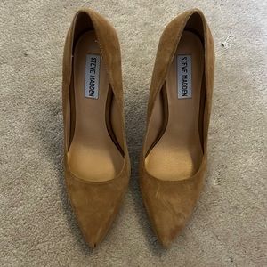 Steve Madden suede heels